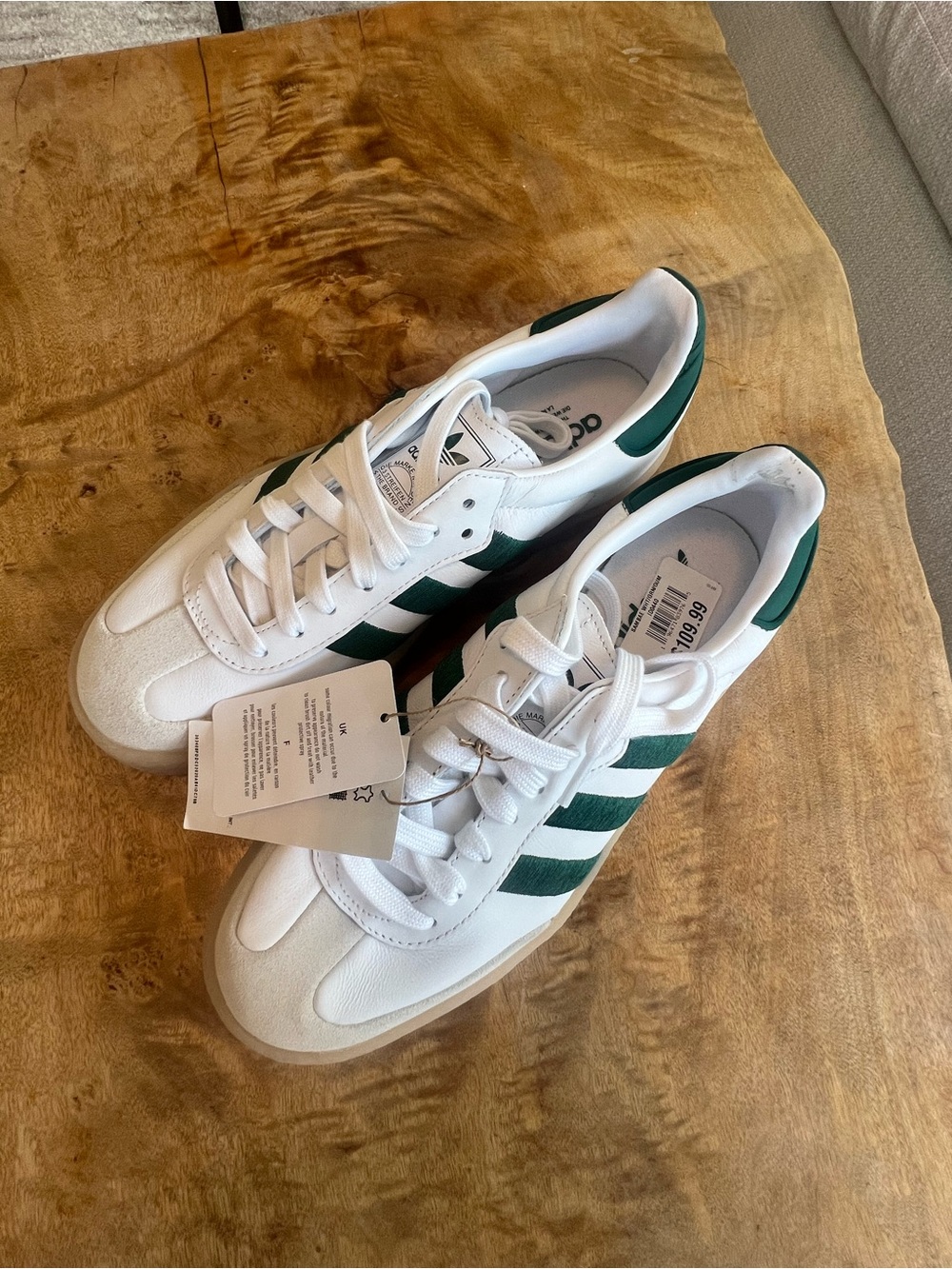 adidas Sambae Women's Sneakers - White with Green Stripes NWT 8.5 - Picture 2 of 8